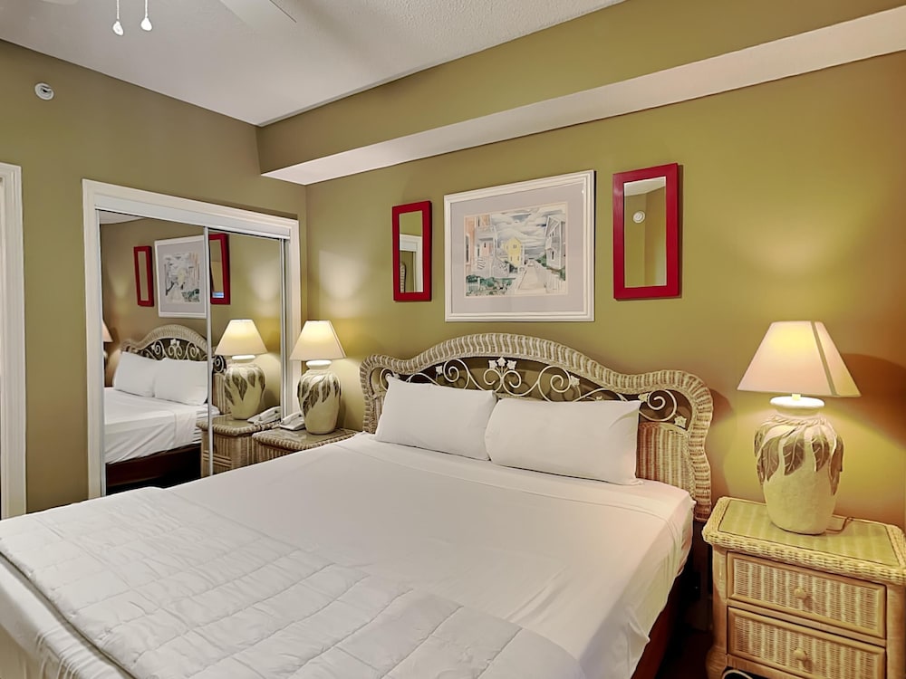 Condo, 1 Queen Bed with Sofa bed, Ocean View (T1 1414 - No Pets)