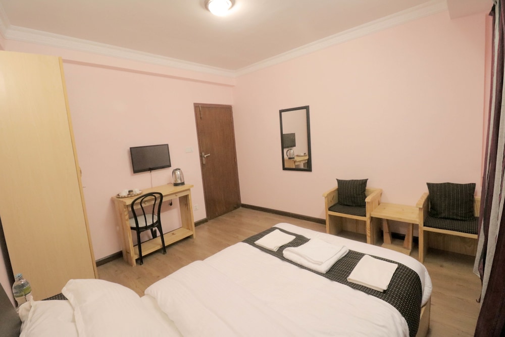 Standard Double or Twin Room, 1 Bedroom photo 2