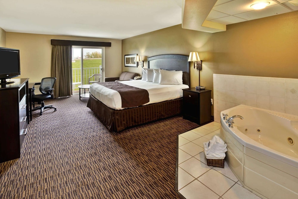 Premium Studio, 1 King Bed, Non Smoking