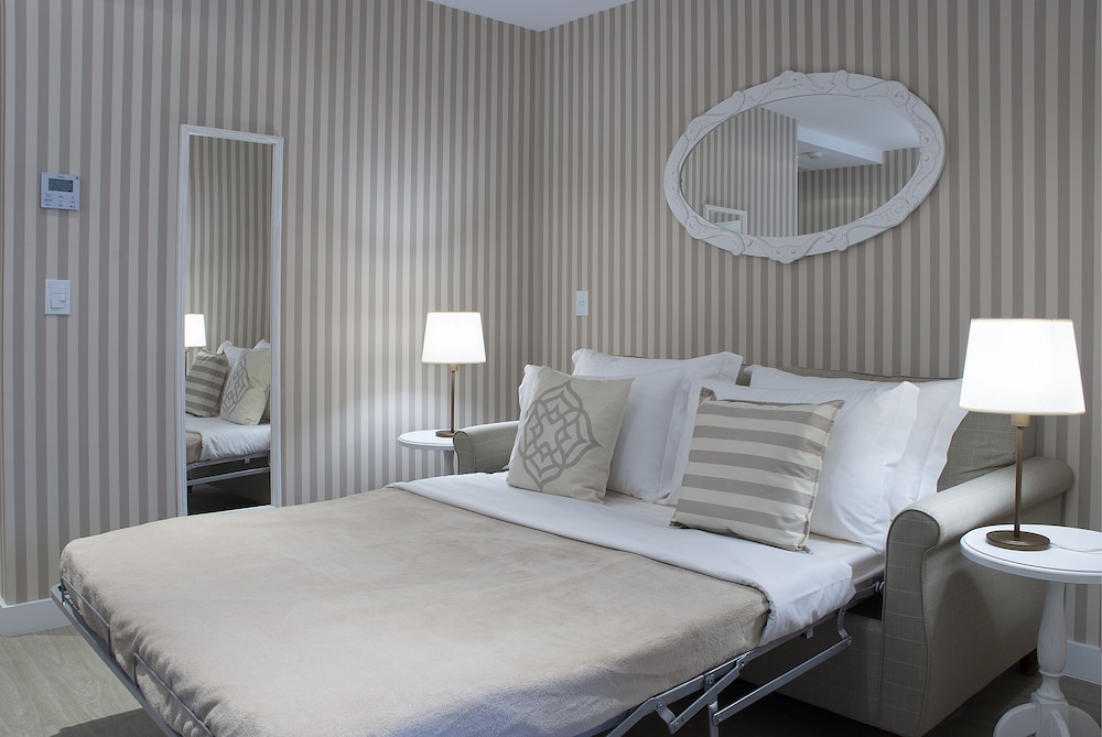 Classic Twin Room - Photo 3