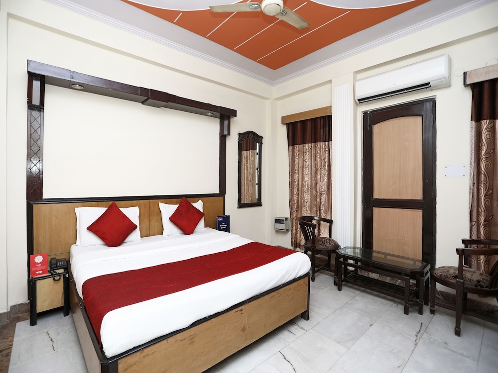 Suite, 1 King Bed