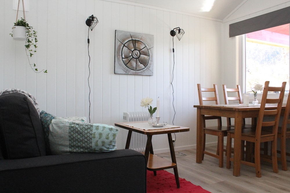 Classic Cabin (Hytte 5) photo 2