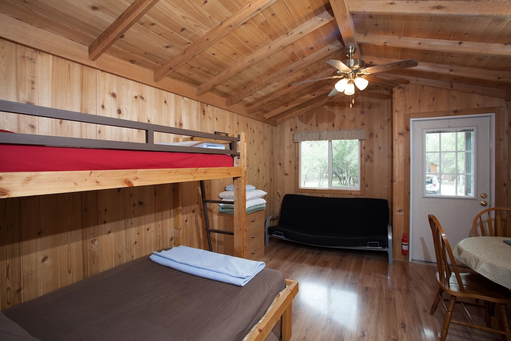 Cottage, Non Smoking, Kitchen (Linens Provided) photo 2