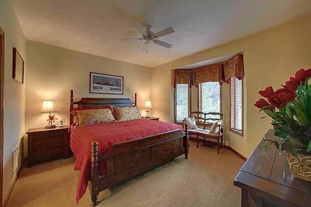 Condo, 1 Bedroom, Mountainside