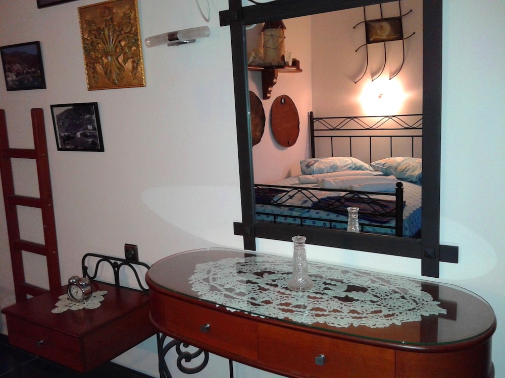 Superior Triple Room, Sea View photo 2