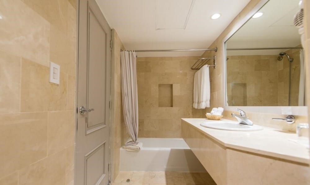 Superior Room With Premium Package photo 2
