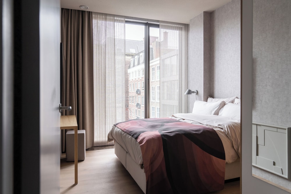 Luxury Apartment, 2 Bedrooms, Kitchen, City View photo 3