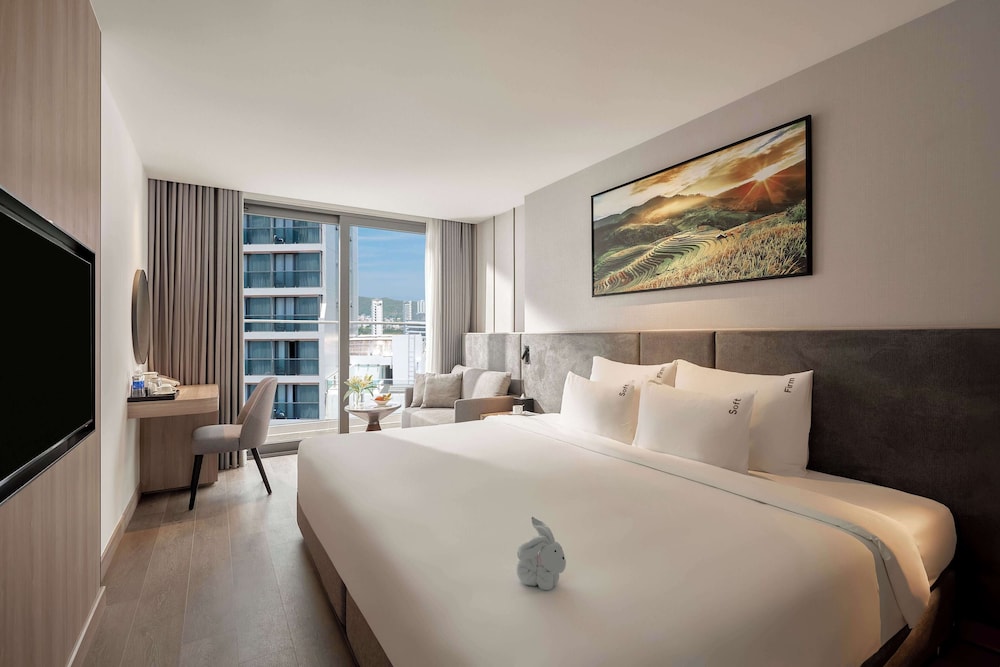 Deluxe Double or Twin Room, Balcony, City View - Photo 5