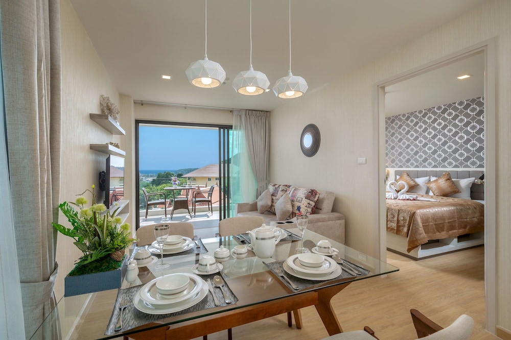 Two Bedroom Penthouse with Private Pool and Sea View - Photo 11