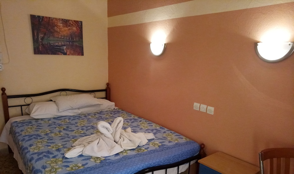 Single Room photo 2