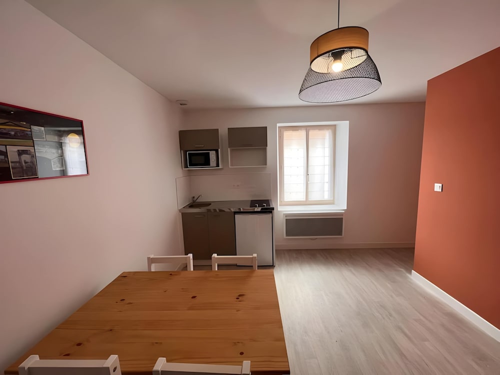 Apartment photo 3