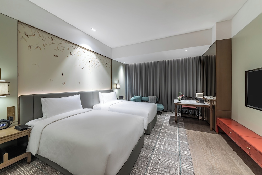 2 Twin Beds Standard
