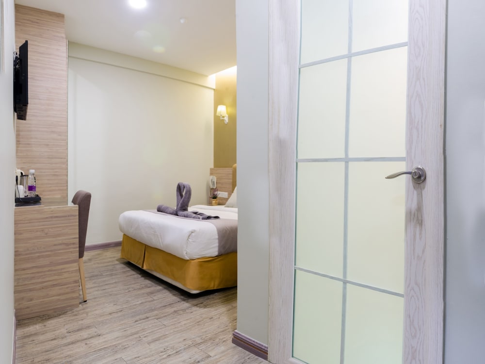 Comfort Double Room, 1 Queen Bed photo 2