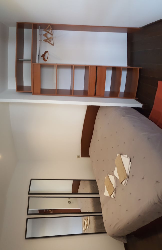 Apartment, 2 Bedrooms, Garden View