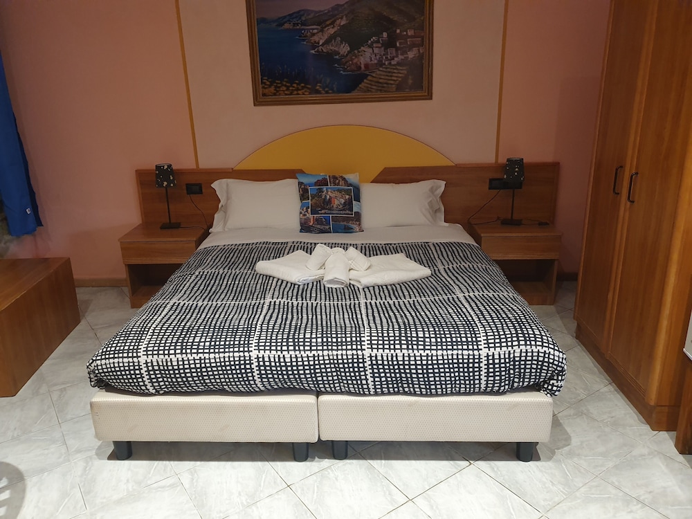 Business Double or Twin Room photo 2