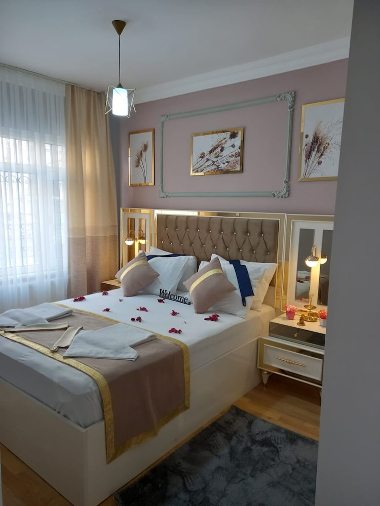 Family Suite, Kitchenette photo 3