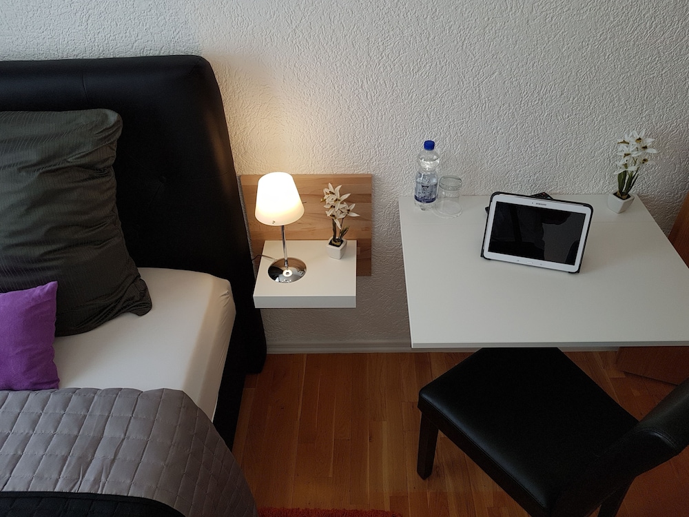 Economy Single Room, Non Smoking photo 2