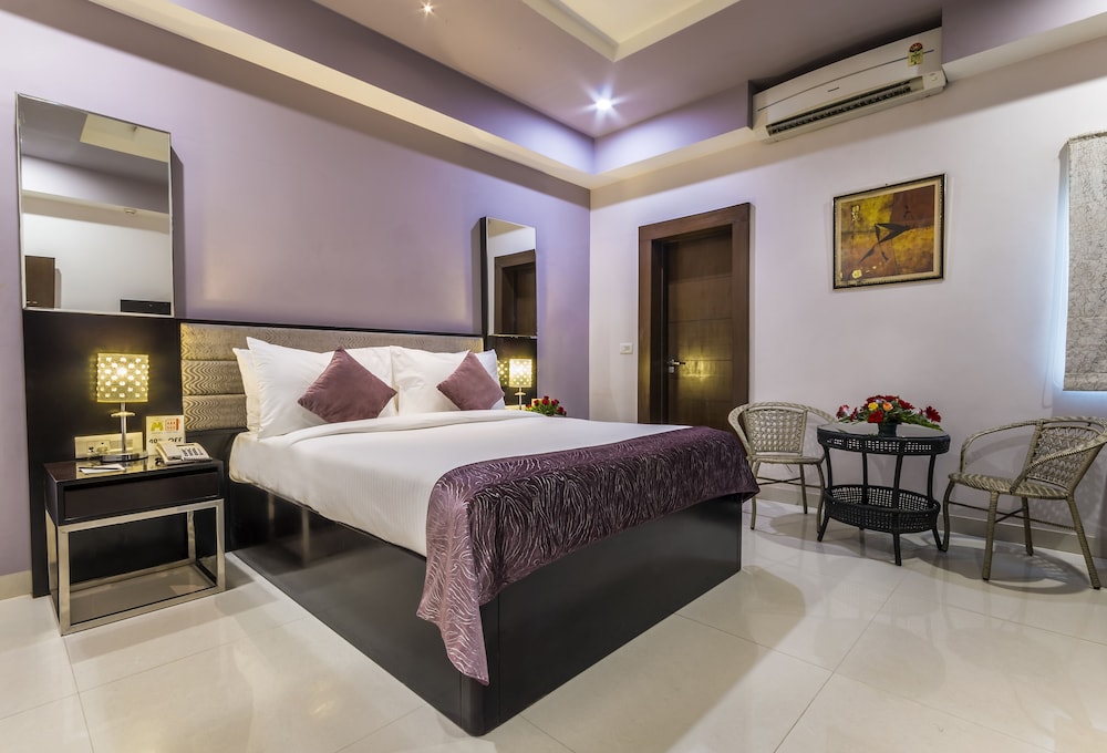 Executive Room photo 3