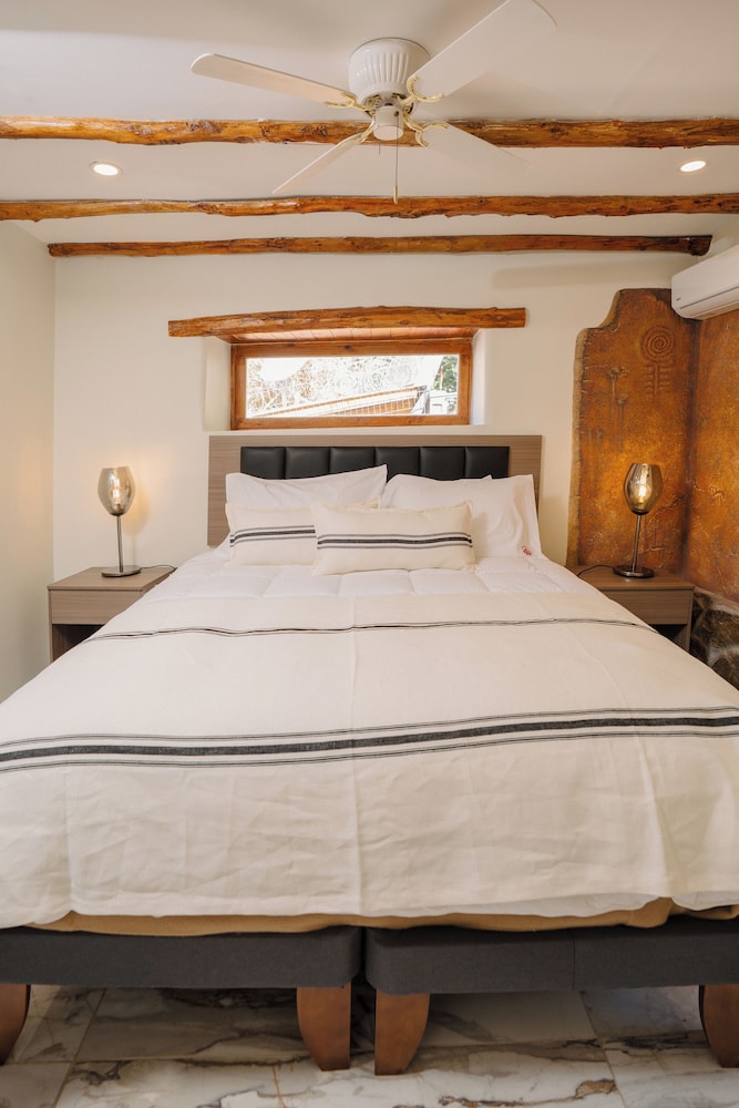 Superior Double or Twin Room photo 1