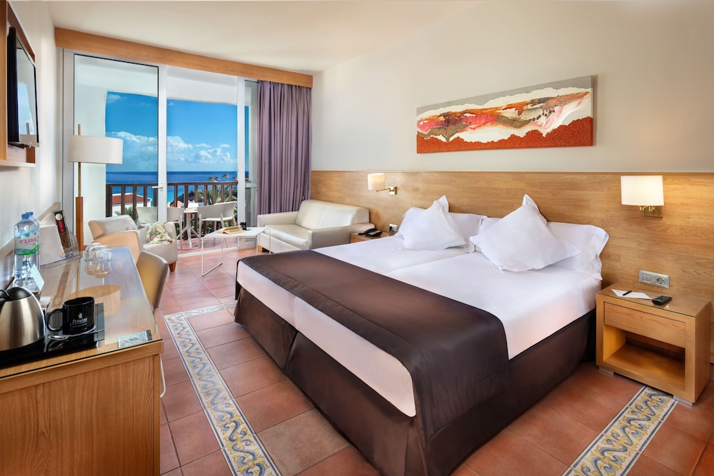 Habitación Doble Estándar con Vista al Mar (Esencia - 3 adultos)
