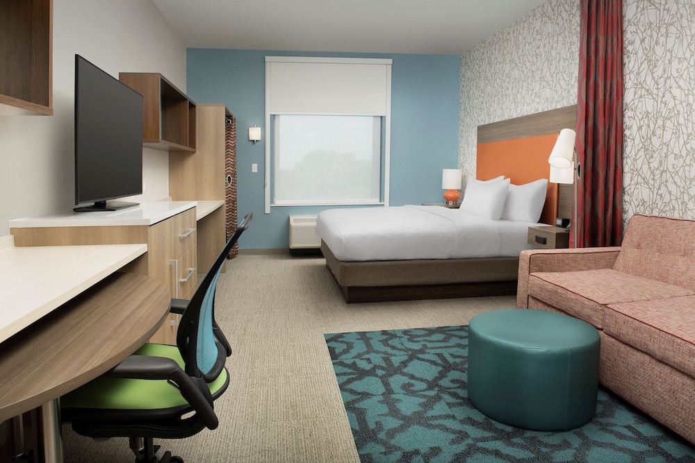 Studio Suite, 1 King Bed, Non Smoking - Photo 6