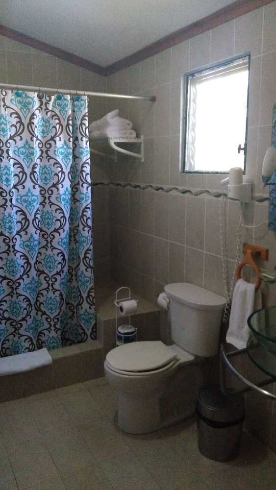 Deluxe Double Room, 2 Queen Beds, Non Smoking, Garden View photo 3