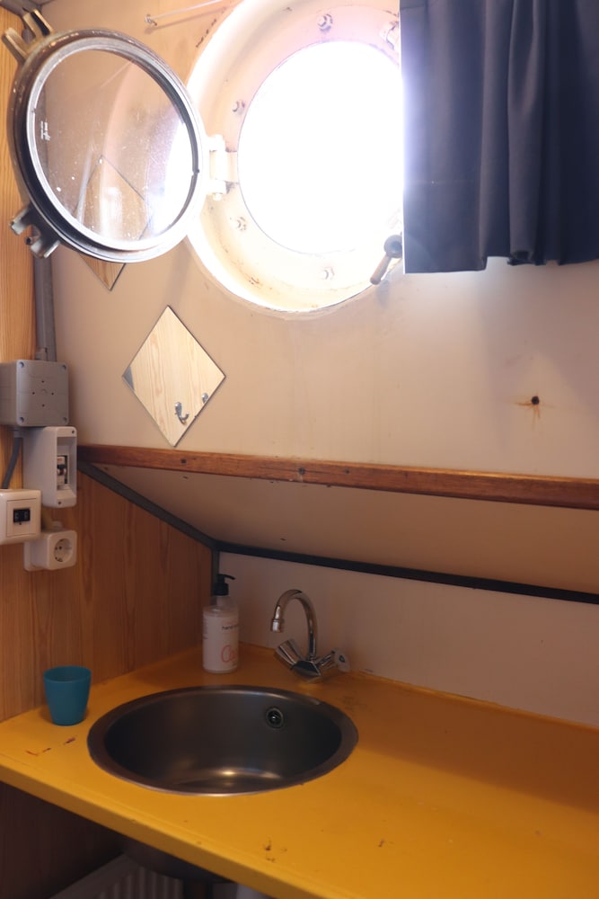 Economy Single Room, 1 Bedroom photo 2