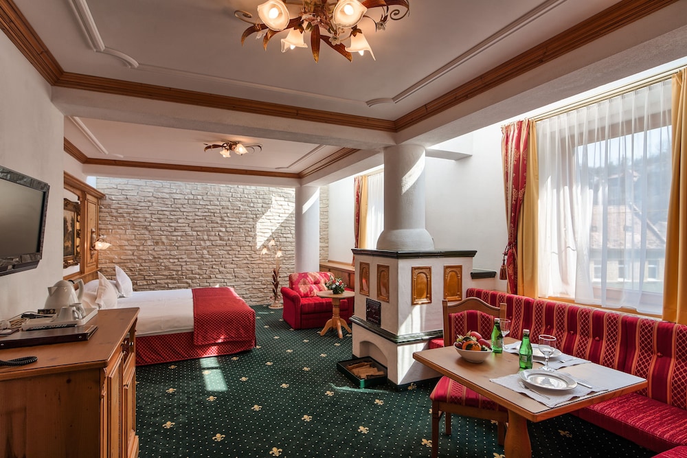 Superior Suite, 1 Double Bed with Sofa bed - Photo 4