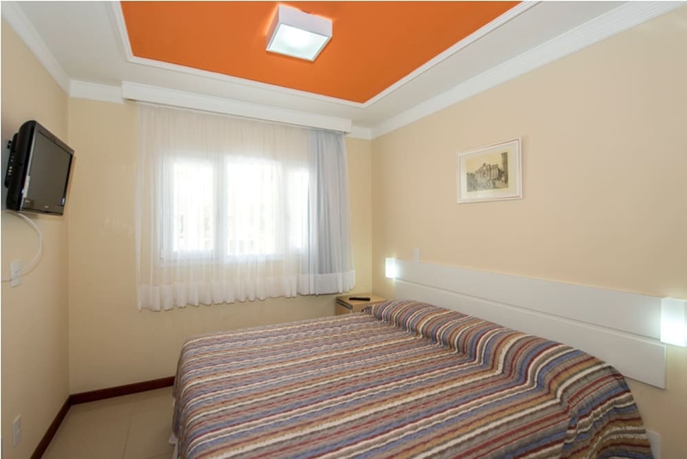 Family Apartment - Photo 4