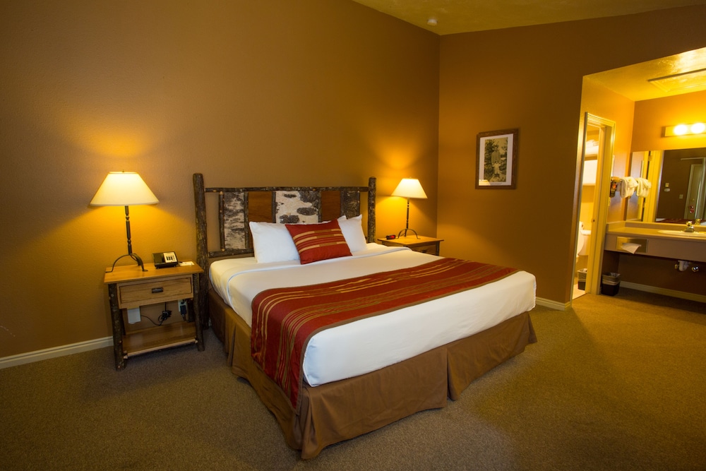 Deluxe Cabin, 1 King Bed photo 2