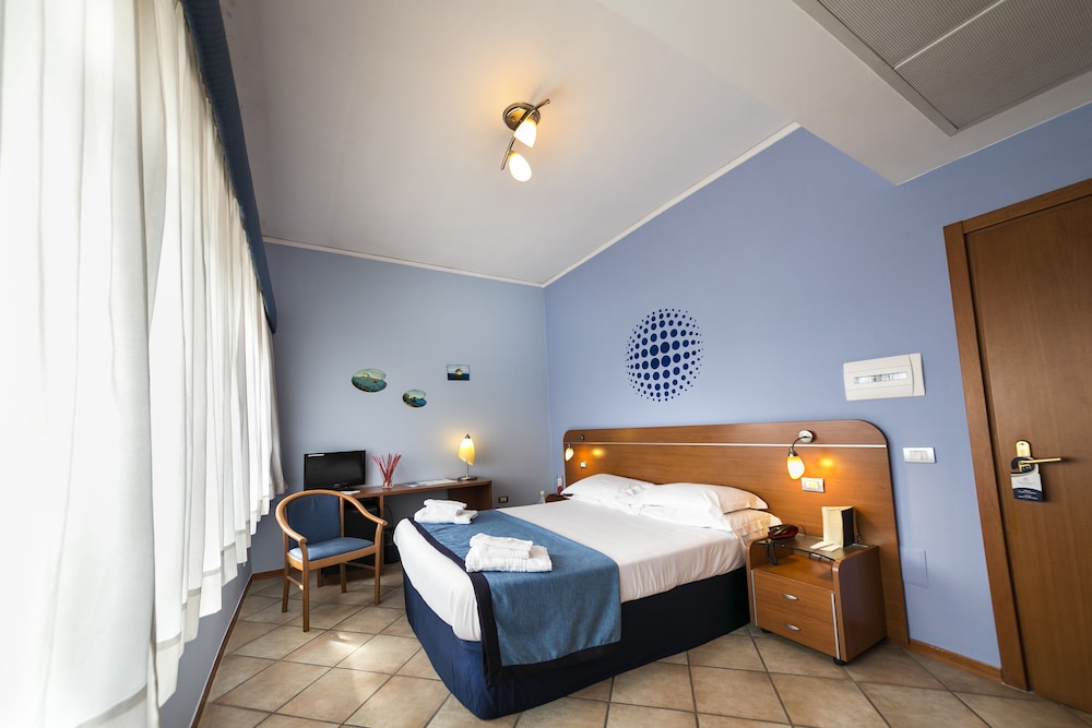 Double Room Single Use