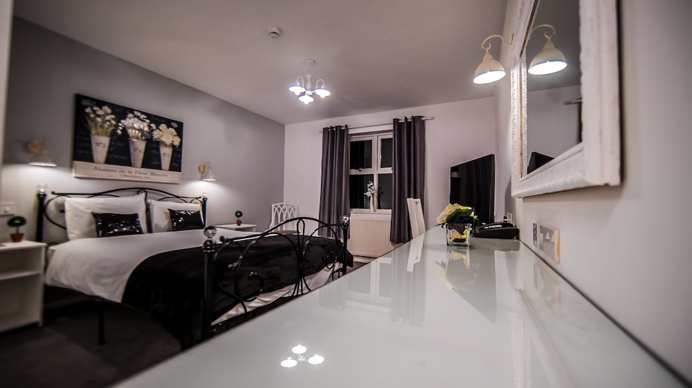Classic Room - Photo 11
