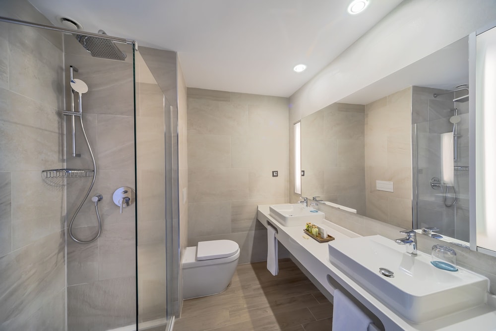 Junior Suite, Terrace, Sea View (Family)
