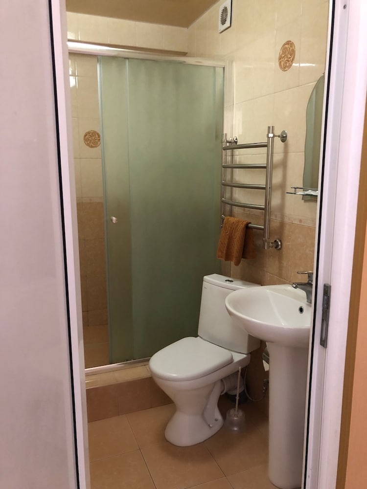 Standard Twin Room photo 3