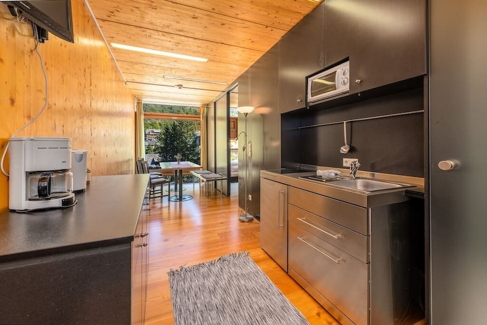 Superior Apartment, 2 Bedrooms, Mountain View photo 1