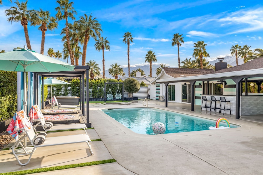 The Ritz - Luxury Home With Pool Speakeasy Bar, Billede 47