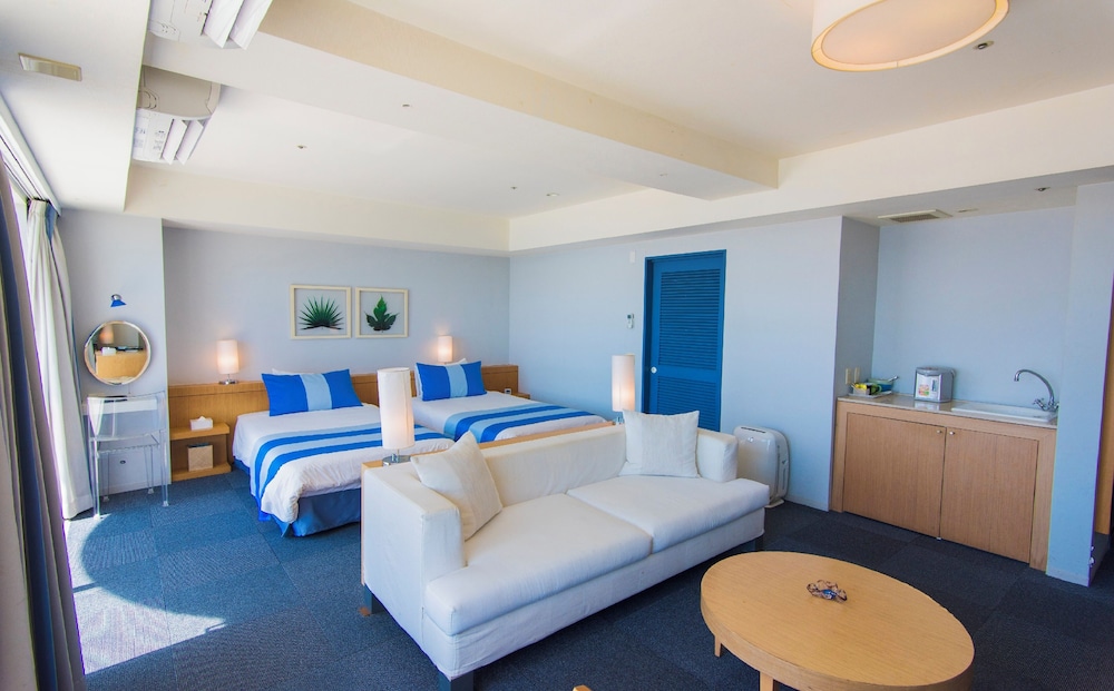 Standard Twin Room, Non Smoking - Photo 1