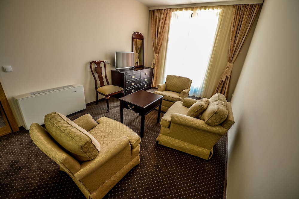 Family Suite photo 2