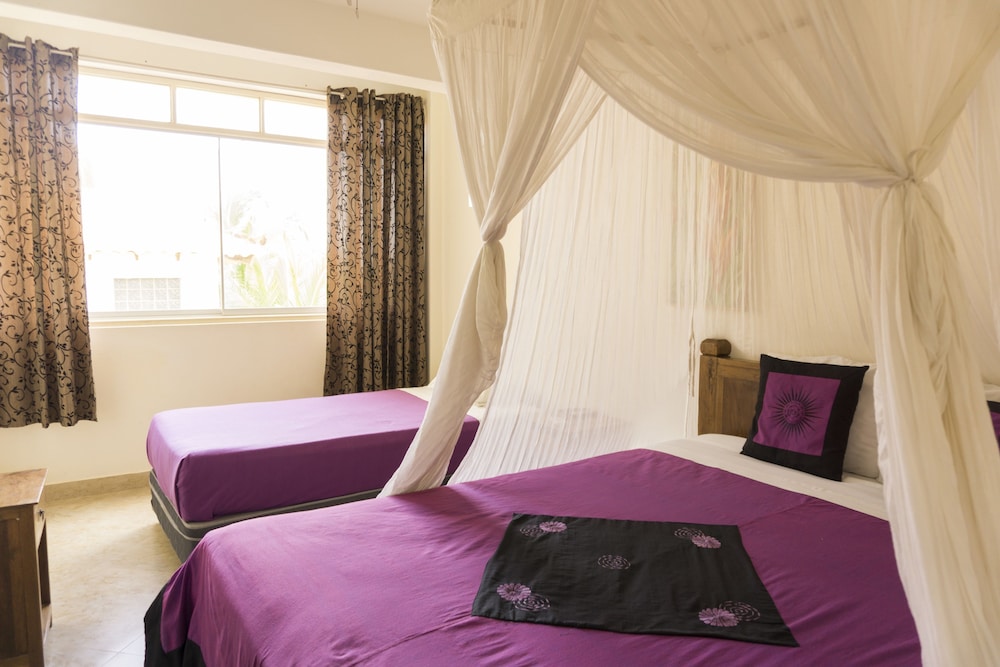 Standard Twin Room, 1 Bedroom, Private Bathroom