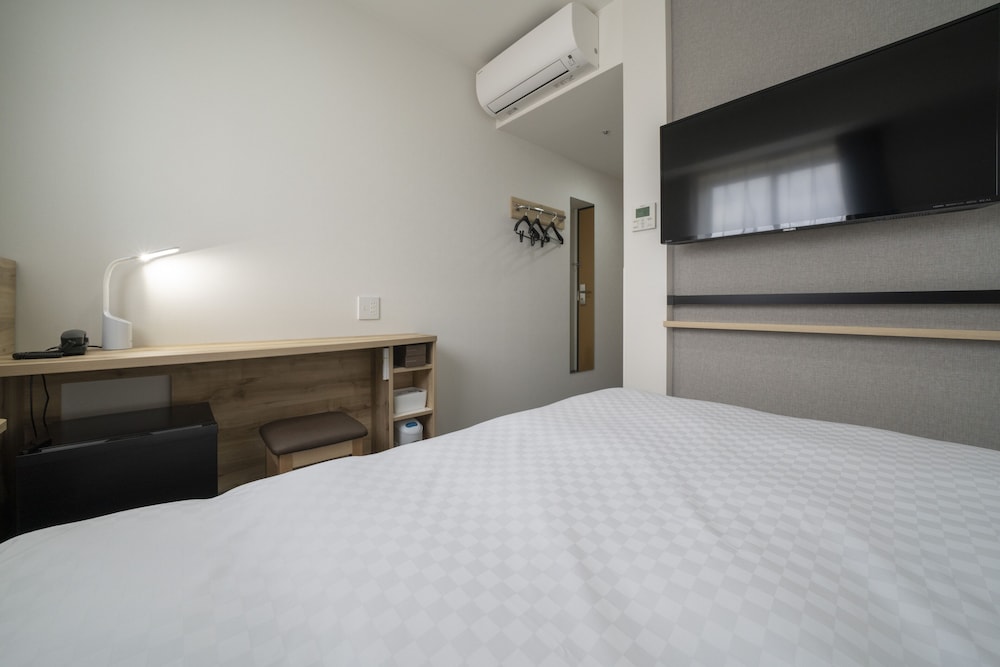 Standard Double Room, Non Smoking - Photo 4