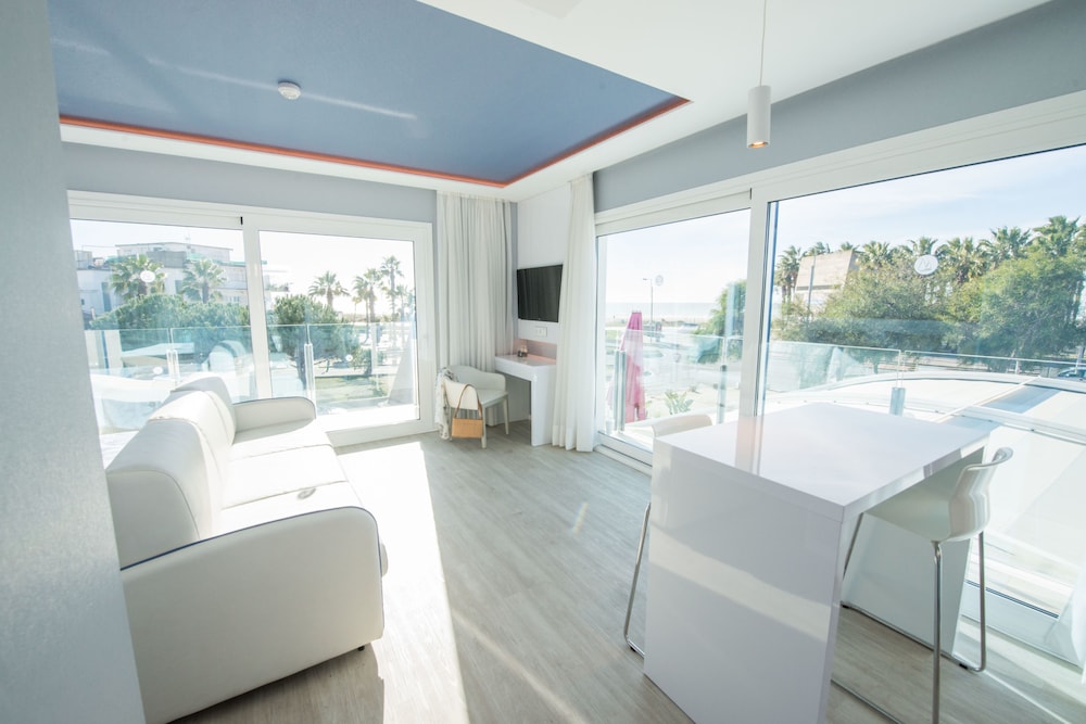 Apartment, Ocean View (Premier Line)
