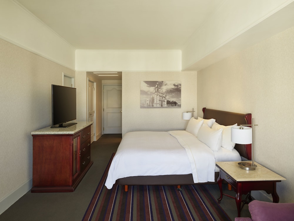 Superior Room, 1 King Bed - Photo 1