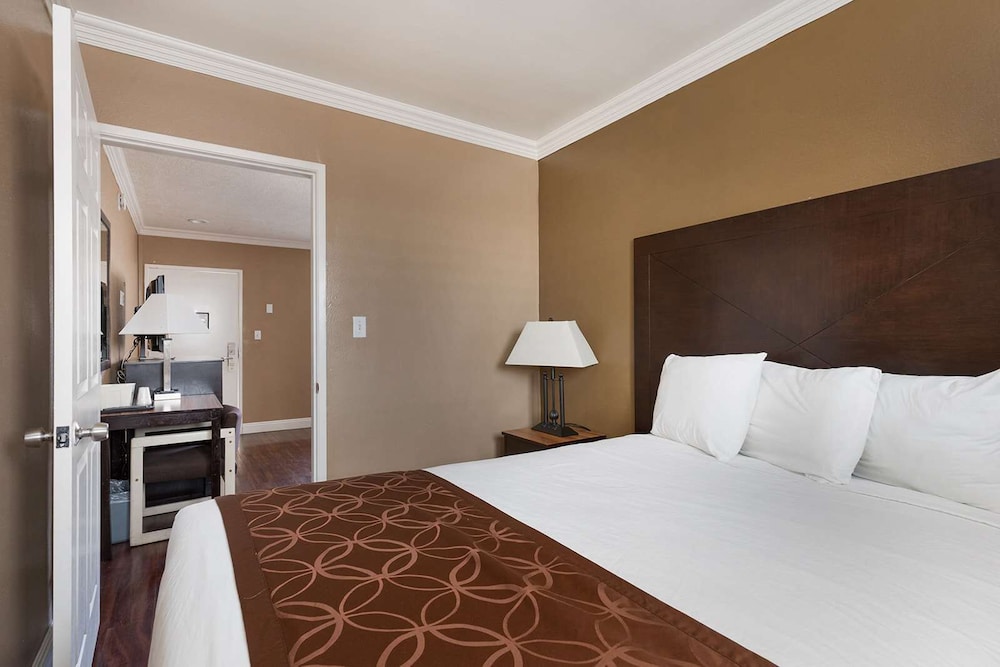Family Suite, 2 Bedrooms, Non Smoking - Photo 4
