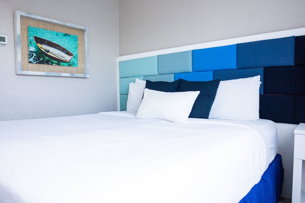 Classic Single Room, 1 Queen Bed