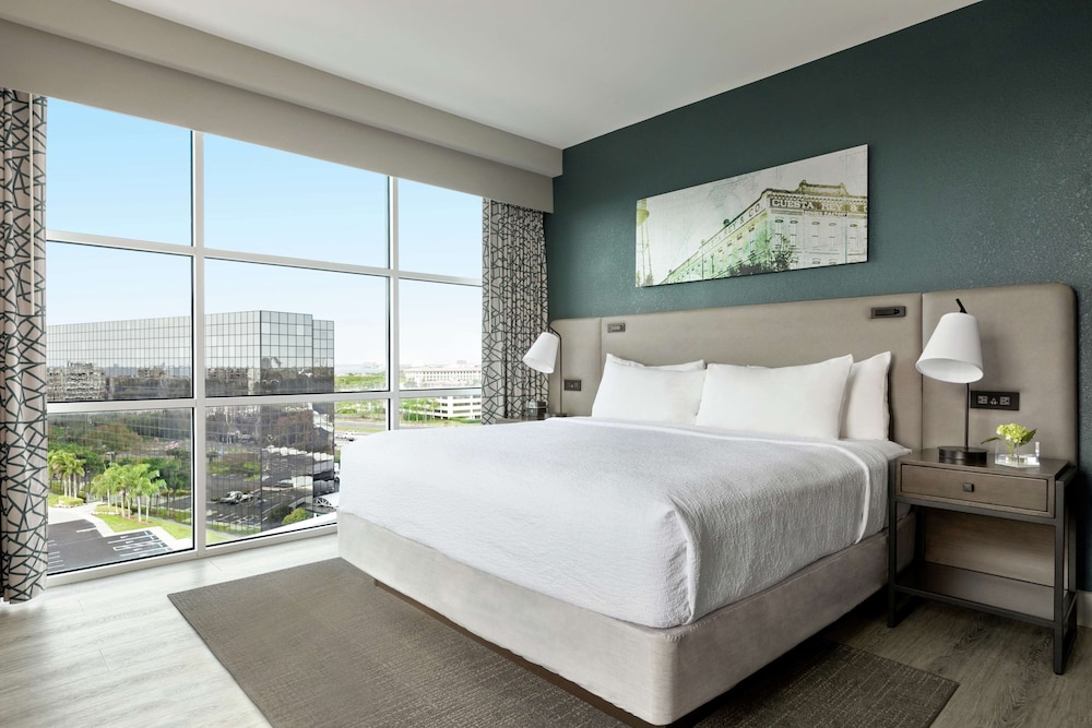 Room, 1 King Bed, Accessible (Hearing, Moderno Del Sur) - Photo 8
