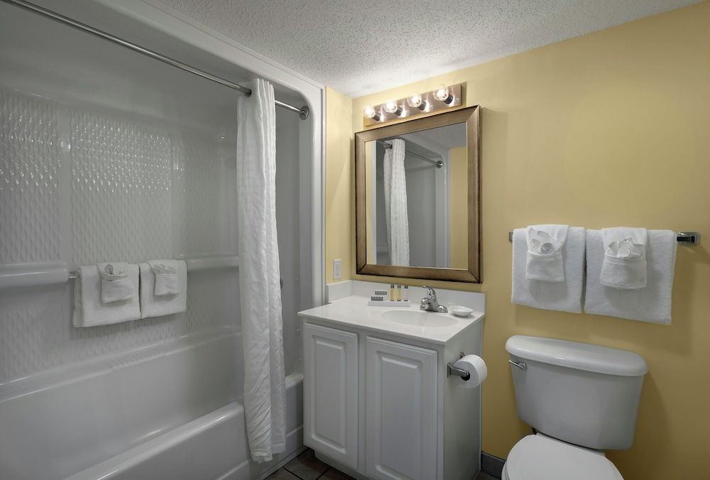 Partial Ocean View King Room - Photo 6