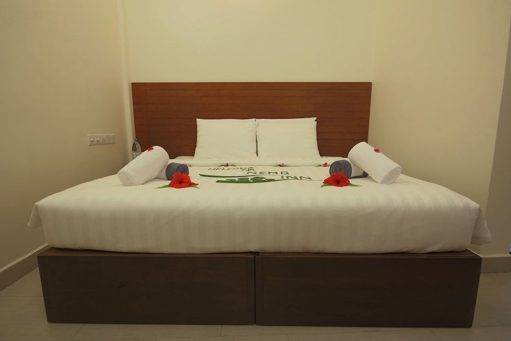 Standard Double or Twin Room, City View photo 1