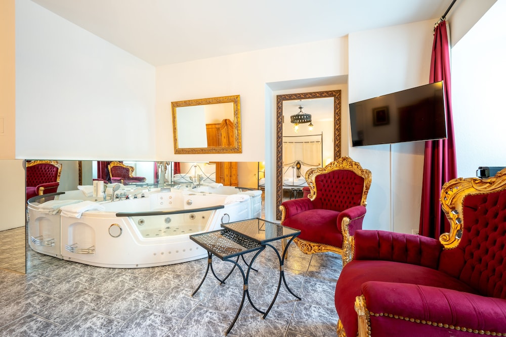 Lionheart Suite - Photo 8
