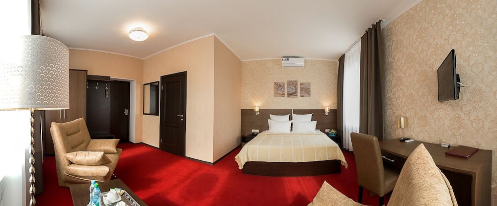 Standard Double or Twin Room photo 1