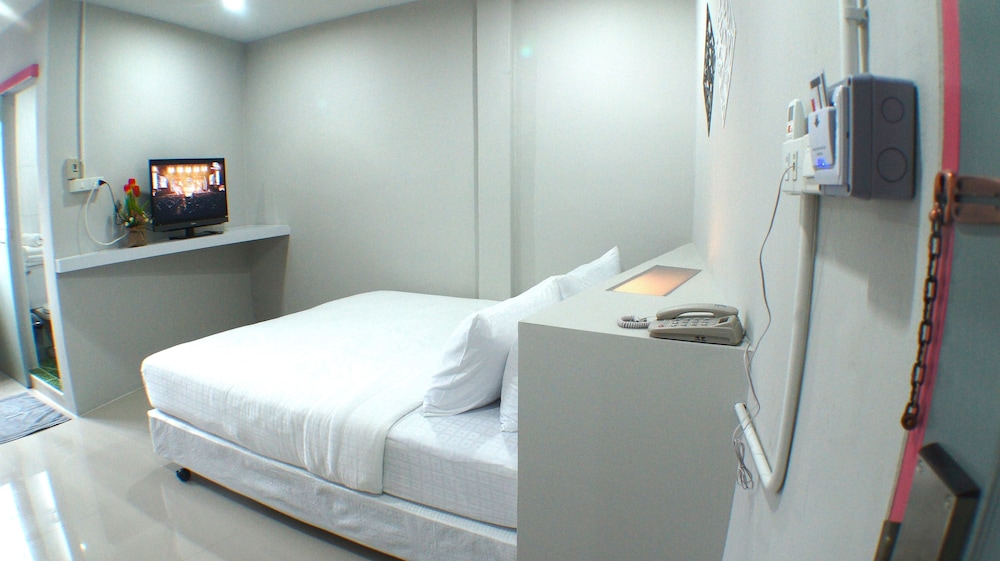 Standard Double Room photo 2